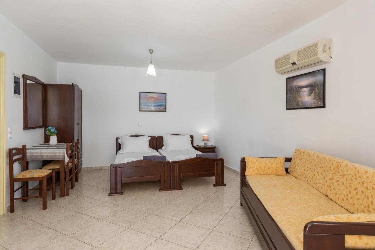 Alicia Studios Fársa Dış mekan fotoğraf